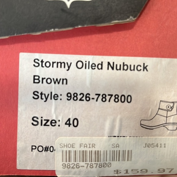 Brown Lined Furry Boots - Picture 4 of 4